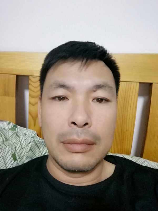 不爱当牛的第一张照片--三亚上门女婿服务网